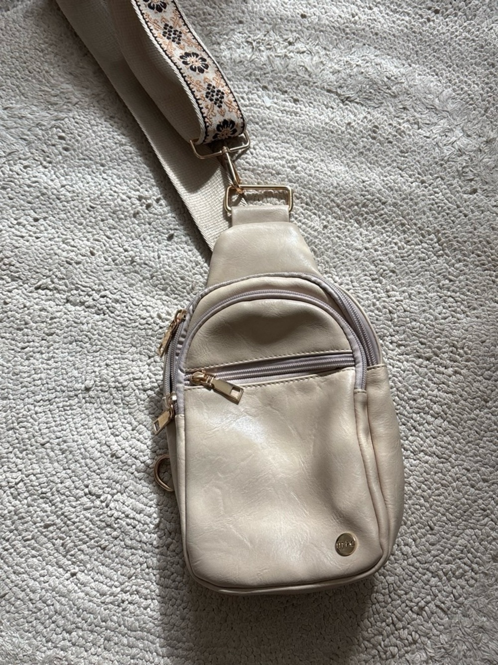 Beige crossbody sling purse